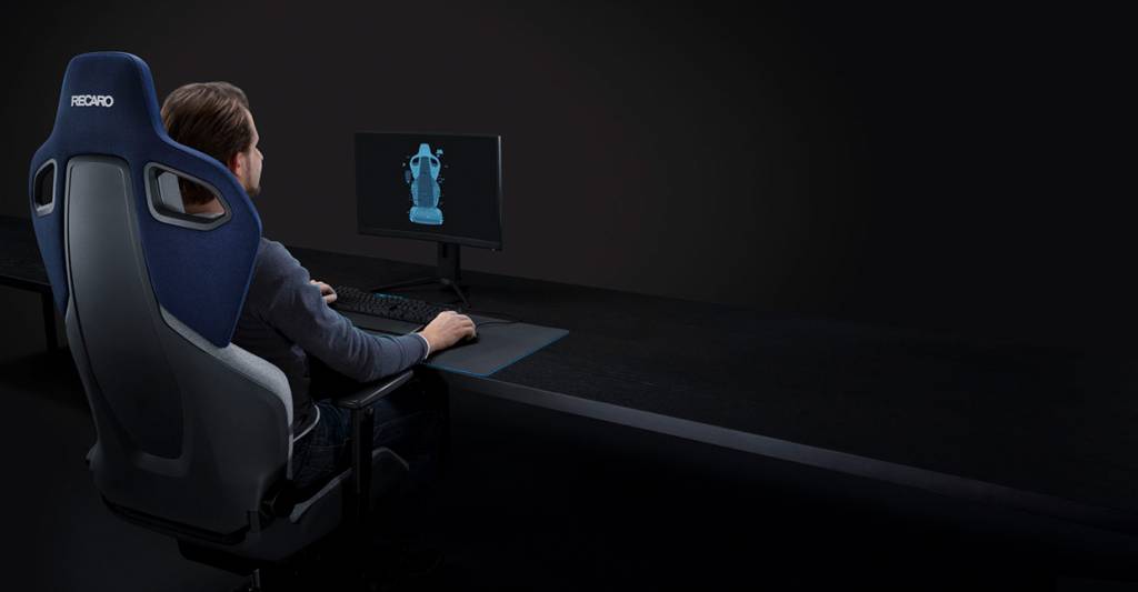 Gaming-Setup mit dem RECARO Exo Gaming Seat.