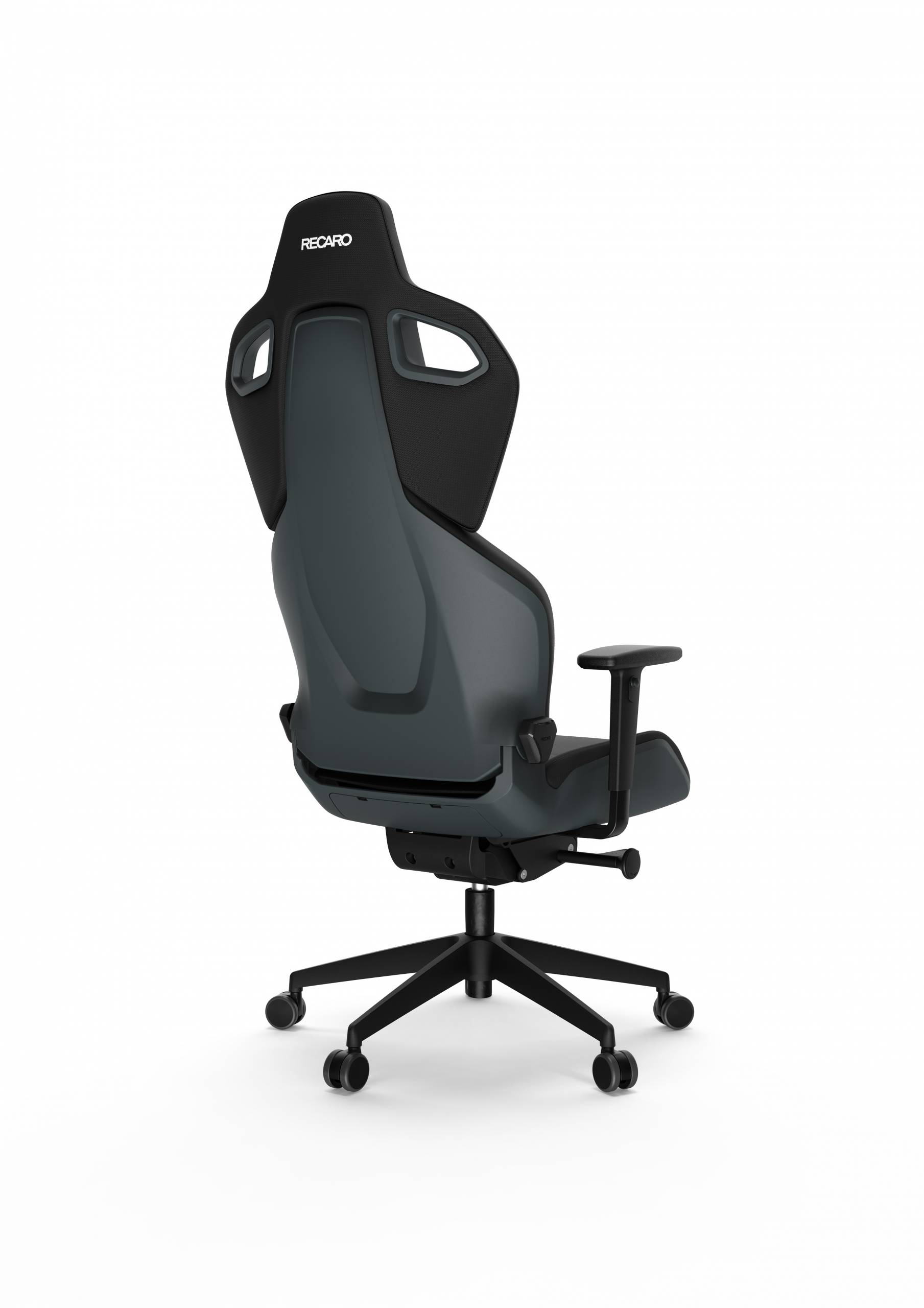 Recaro_Exo-Pure-Black-2-scaled-1.jpg